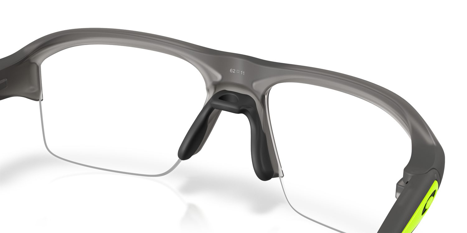 Oakley | 0OX8198 (Stunt Glider)