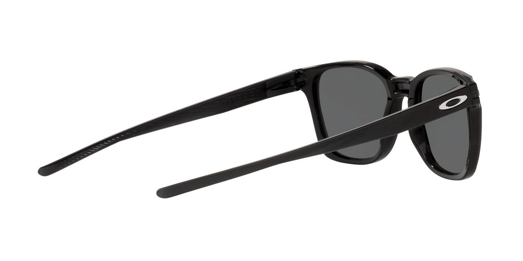 Oakley | 0OO9018