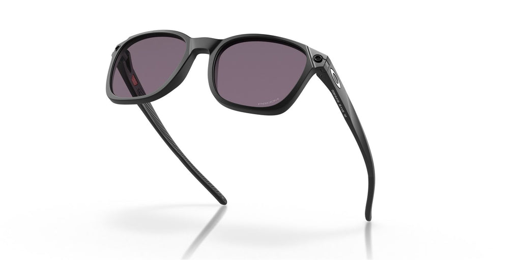 Oakley | 0OO9018