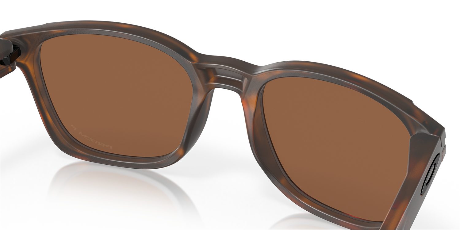 Oakley | 0OO9018