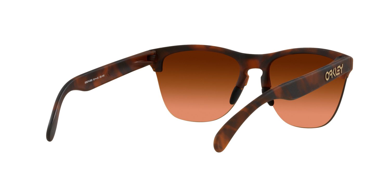 Oakley | 0OO9374