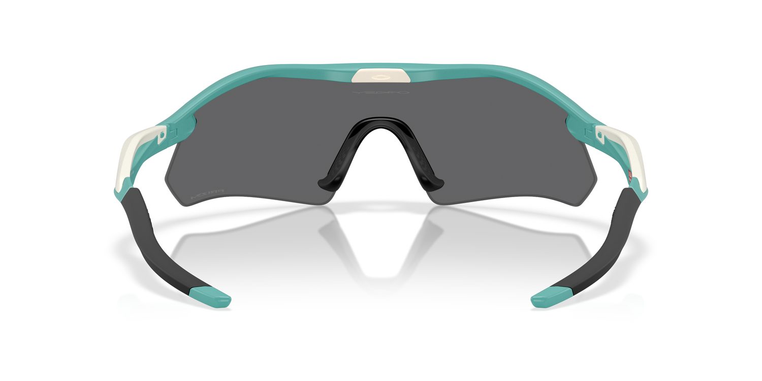 Oakley | 0OO9495D