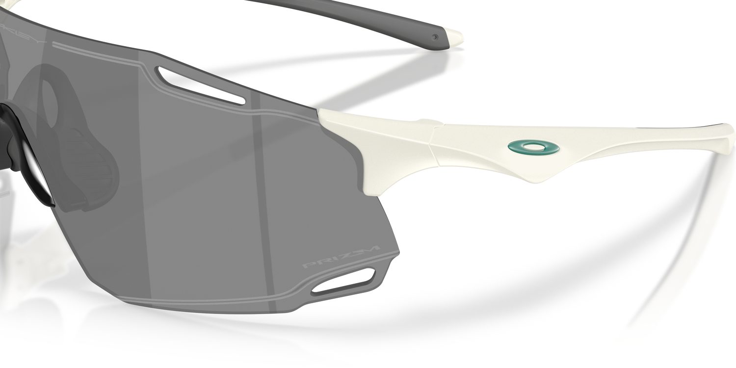 Oakley | 0OO9513D