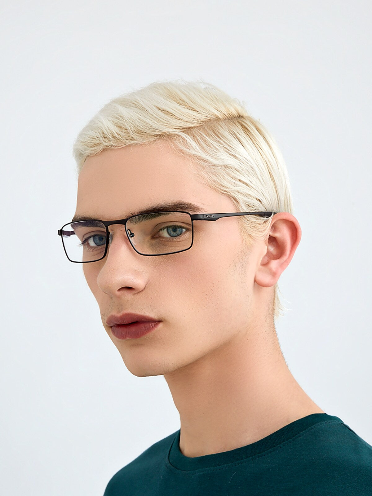Oakley | 0OX3227 (Fuller)