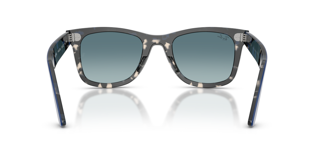 Ray-Ban | 0RB2240